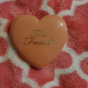 Too Faced Love Flush blush
